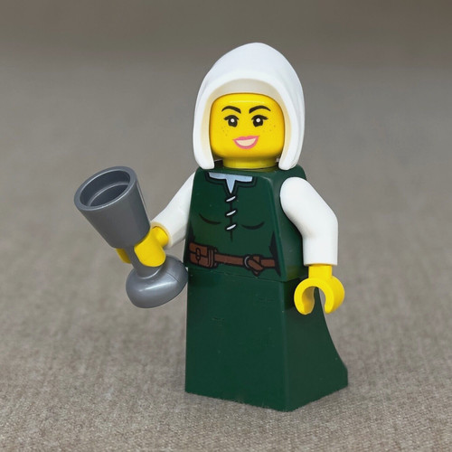 Lego castle maiden - lego,